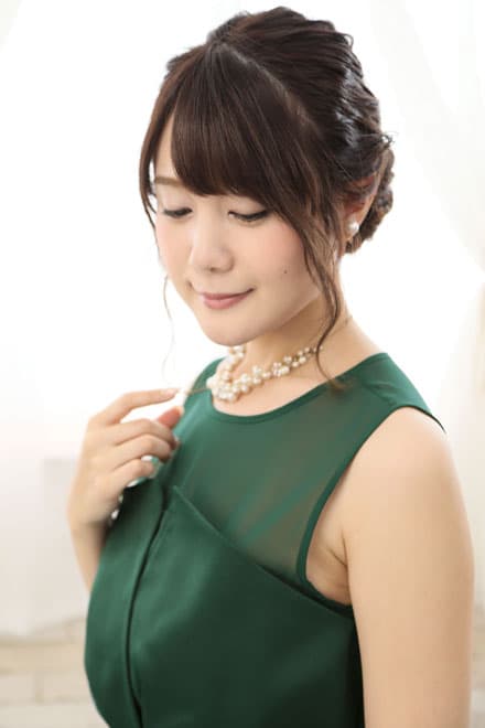 グリーンのビスチェ風ロングドレス