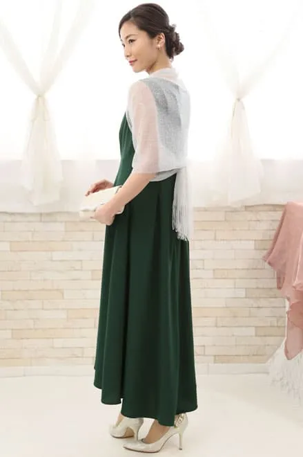 グリーンのウエスト切替フィッシュアンドテールドレス