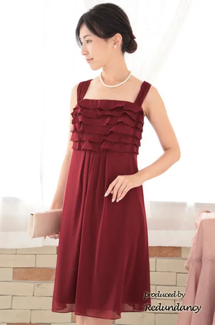 レッドのティアードフリルドレスコーディネートセット