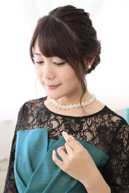 ブルーグリーンのビスチェ風レースドレス