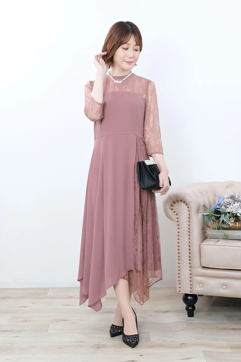 ピンクのサイドレースイレギュラーヘムドレス