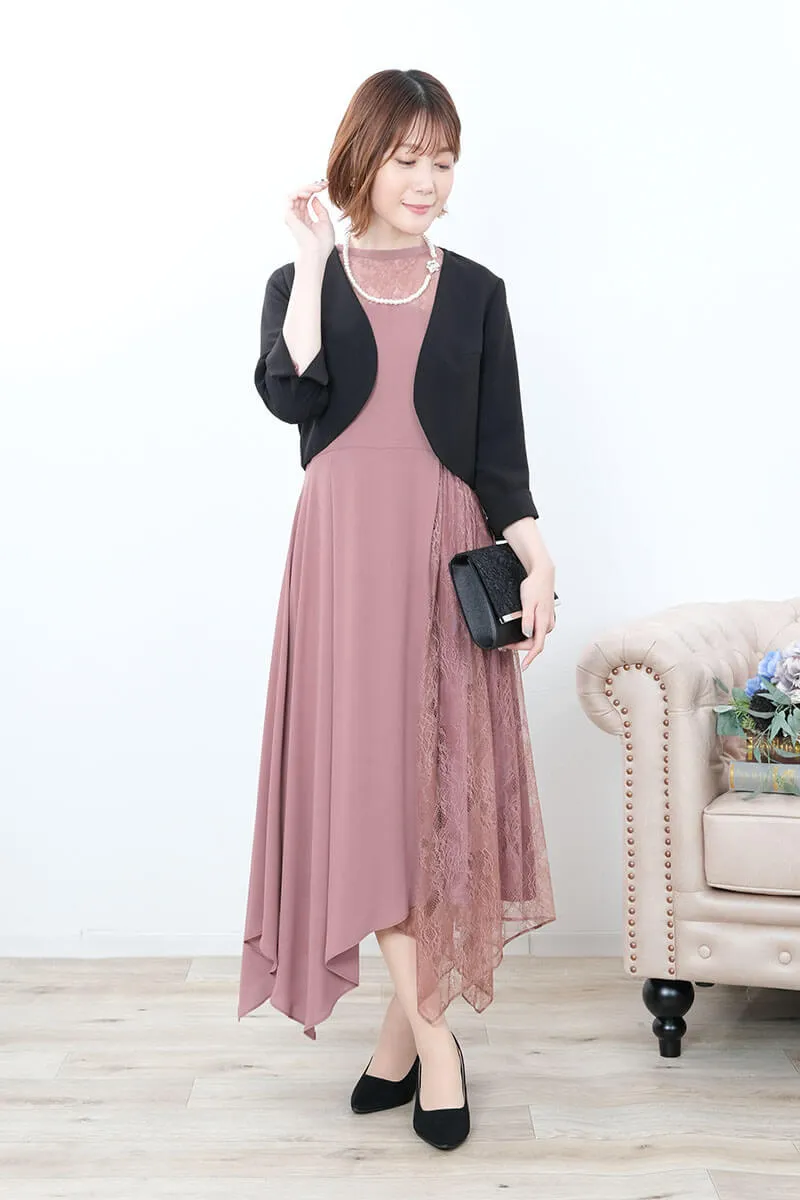 ピンクのサイドレースイレギュラーヘムドレス