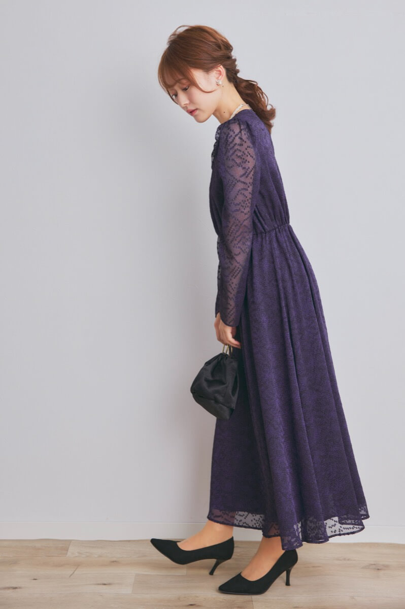 パープルのロングスリーブフレアドレス