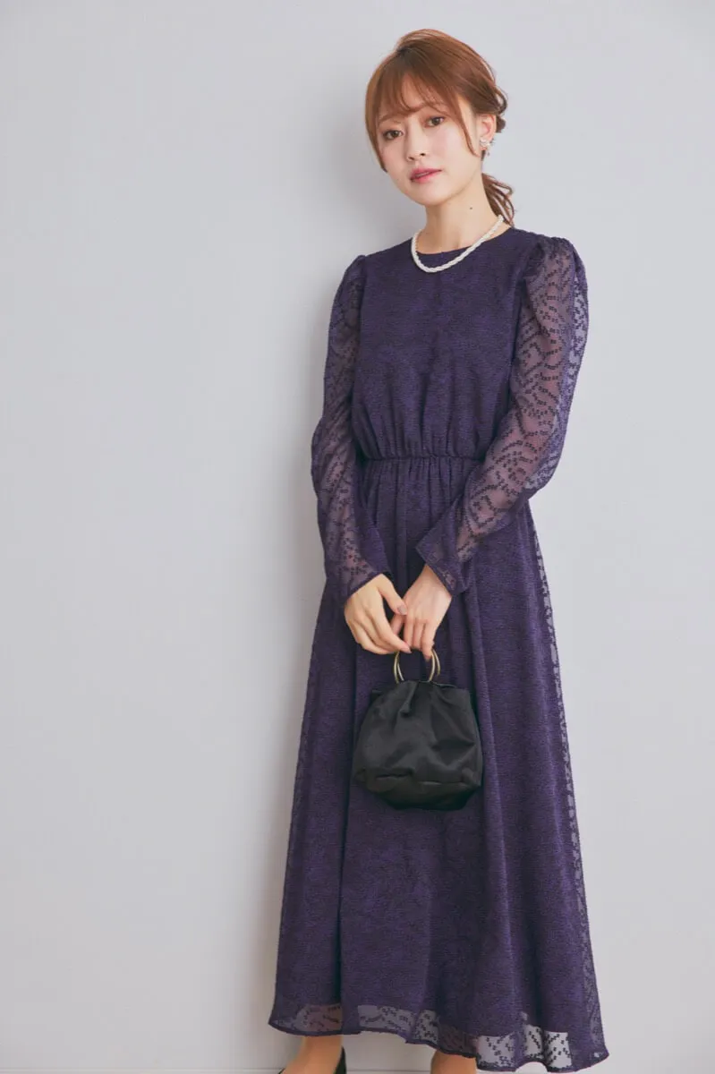 パープルのロングスリーブフレアドレス