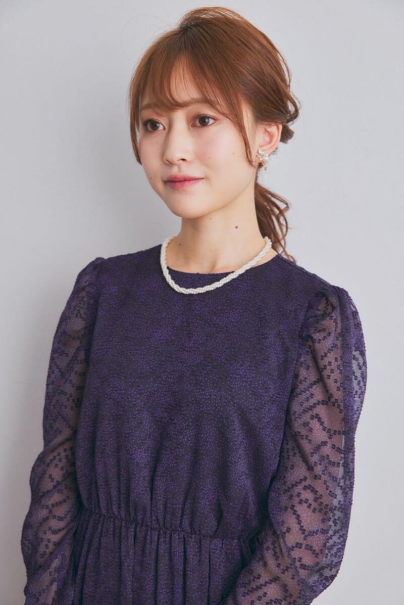 パープルのロングスリーブフレアドレス