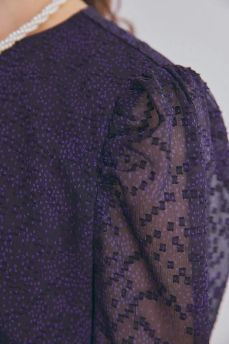 パープルのロングスリーブフレアドレス