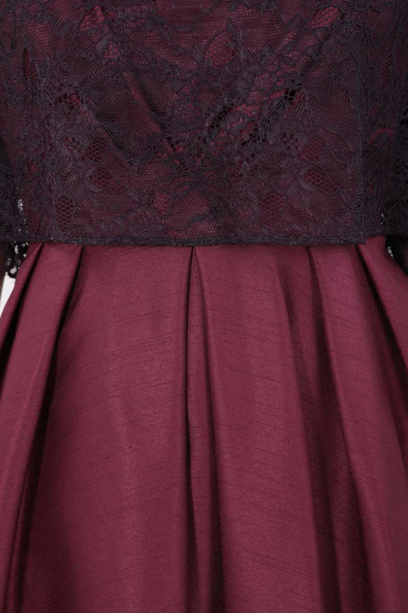 ワインレッドのレースボレロセットドレス