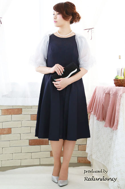 ネイビーの織柄花模様ラメドレス