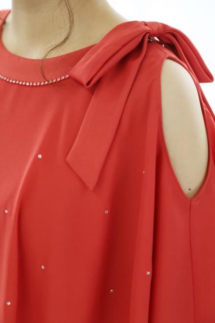 コーラルオレンジのポンチョ風2wayドレス