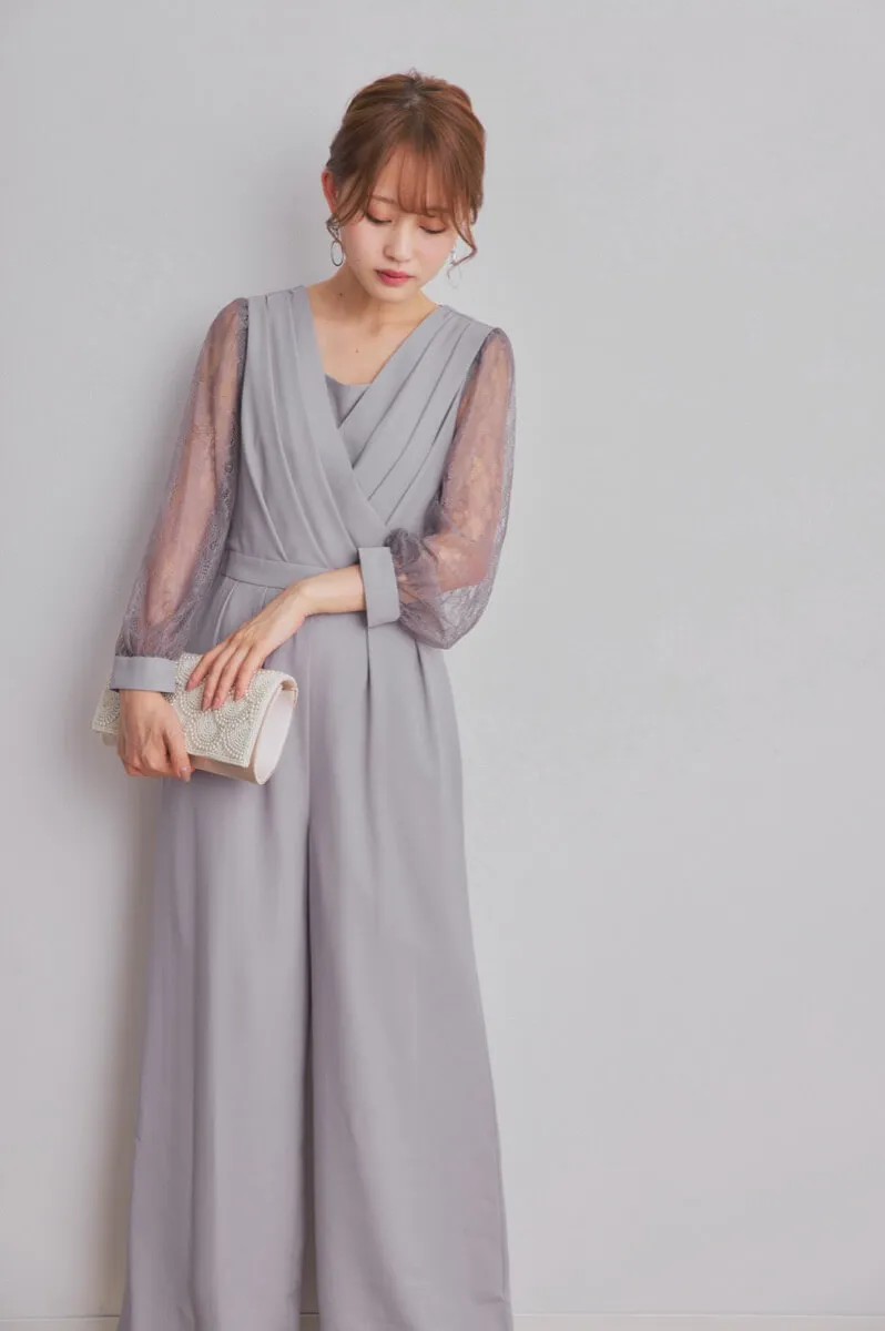 グレーのレース袖カシュクールパンツドレス