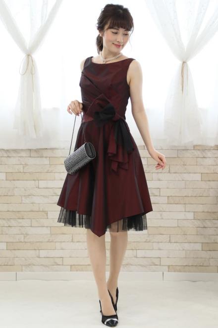 パープルのウエストリボンチュールドレス