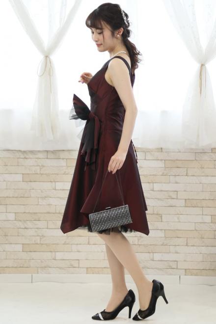 パープルのウエストリボンチュールドレス