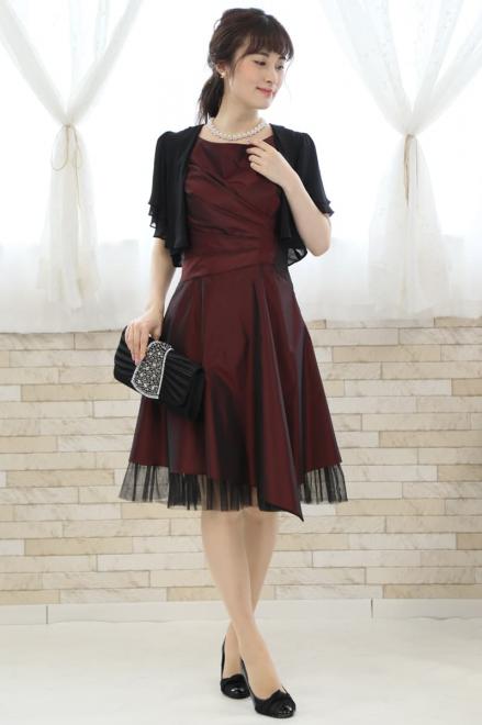 パープルのウエストリボンチュールドレス