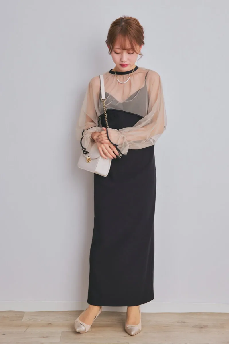 ブラックのチュールトップスレイヤードドレス