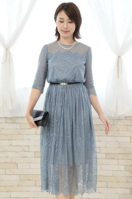 ブルーの長袖シースルー総レースドレス