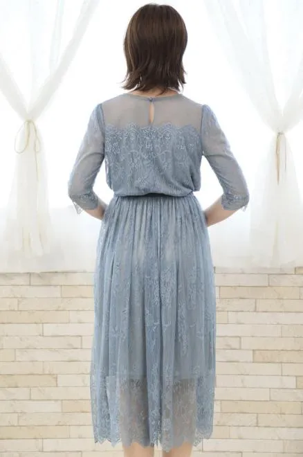 ブルーの長袖シースルー総レースドレス