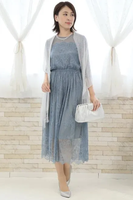 ブルーの長袖シースルー総レースドレス