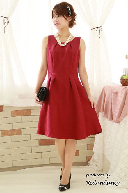 レッドの薔薇織柄ミニ丈ドレス