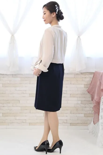 ネイビーのひざ丈Iラインドレスコーディネートセット