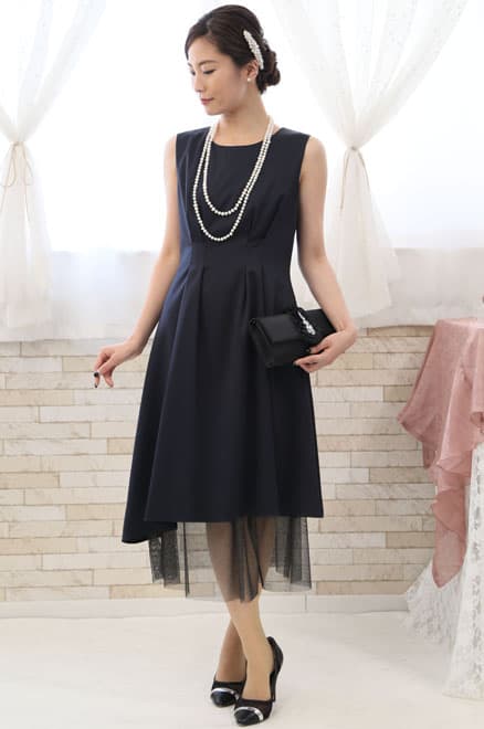 ネイビーのチュール付きノースリーブドレスコーディネートセット