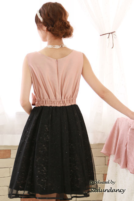 ピンクのシャンタン×チュールフレアドレス