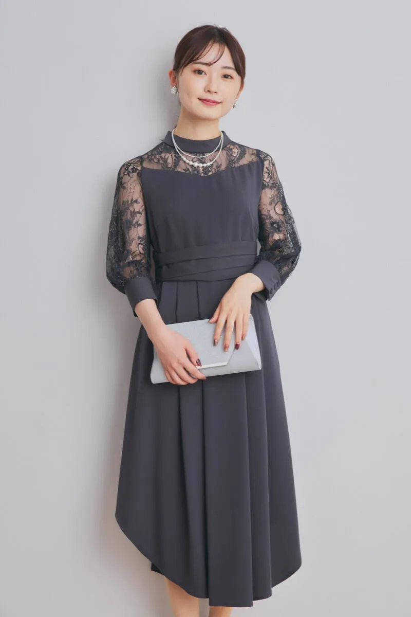 グレイッシュネイビーのイレギュラーヘムドレス