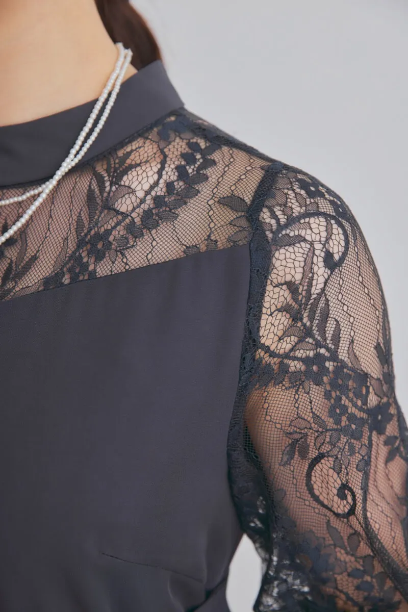 グレイッシュネイビーのイレギュラーヘムドレス