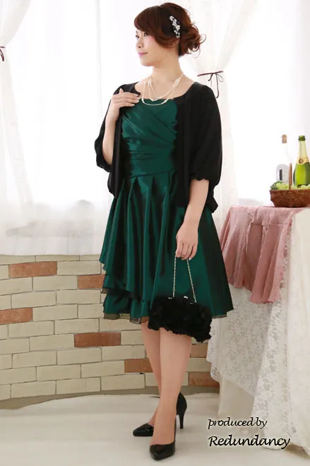 グリーンのシャンタンフリルキャミソールドレス