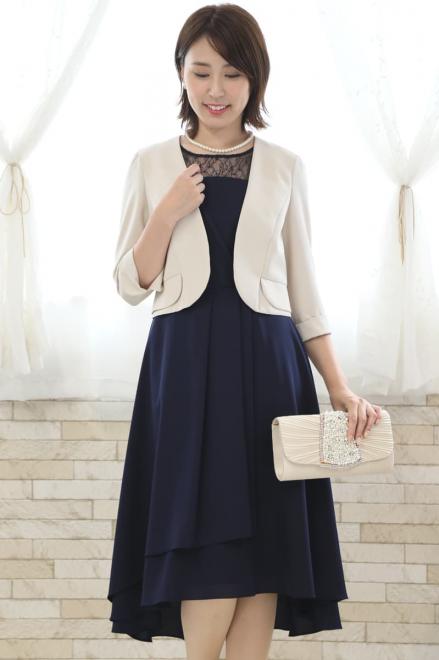 ネイビーの胸元レース切替えフィッシュテールドレスコーディネートセット