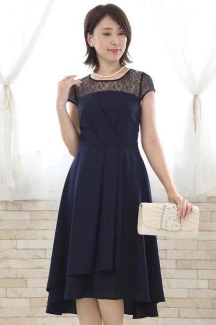 ネイビーの胸元レース切替えフィッシュテールドレスコーディネートセット