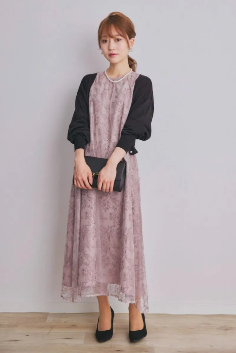 パープルのカットアウトエンブロイダリードレス