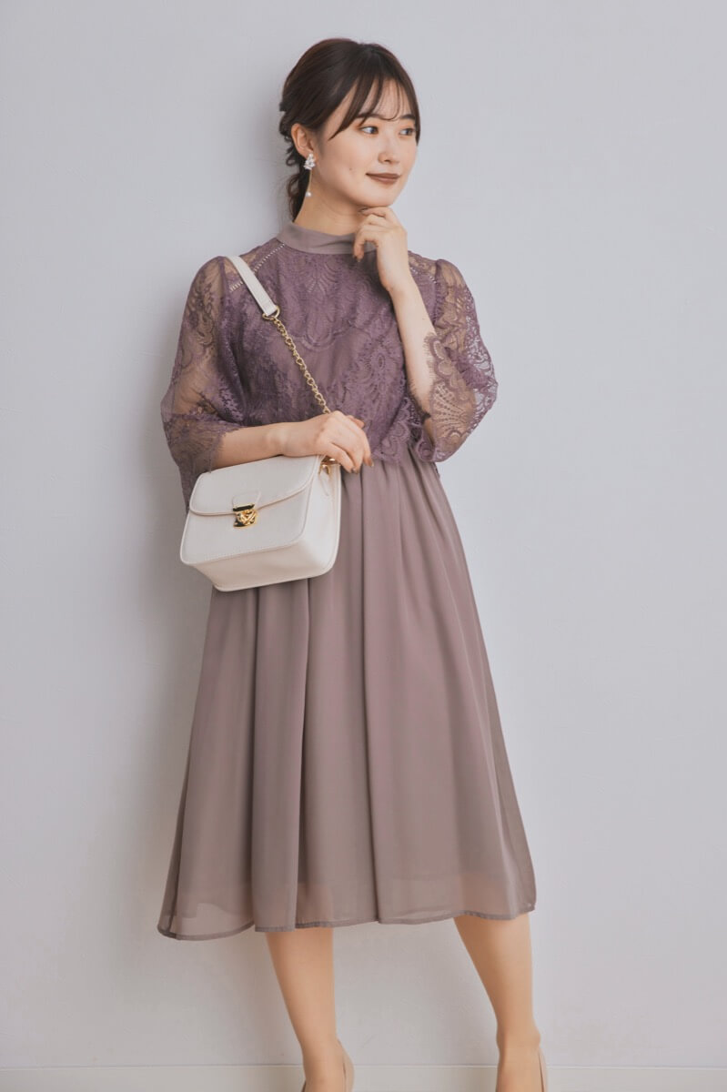 モカのボトルネックフレアドレス