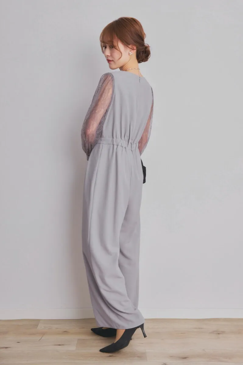 グレーのレース袖カシュクールパンツドレス
