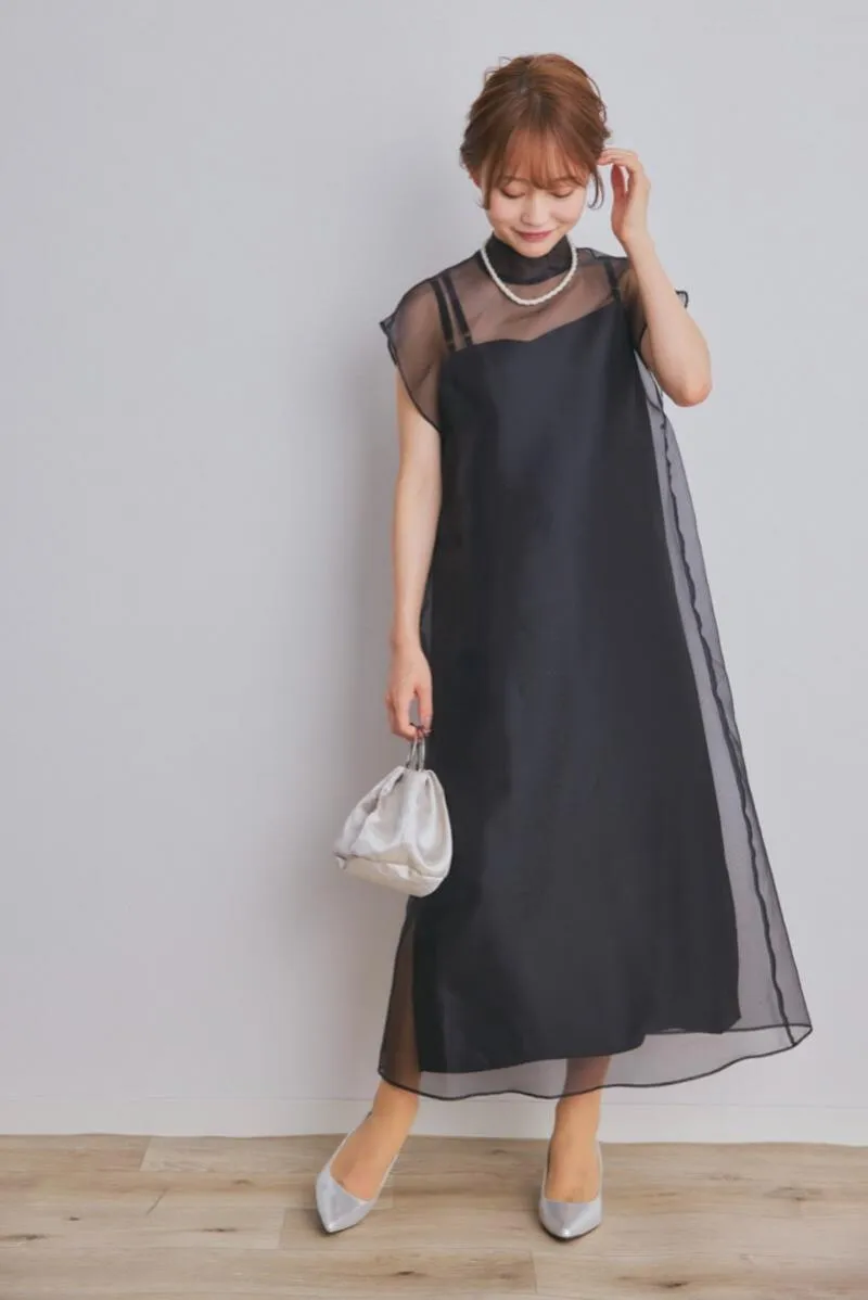 ブラックのアシメインナーオーガンジードレス