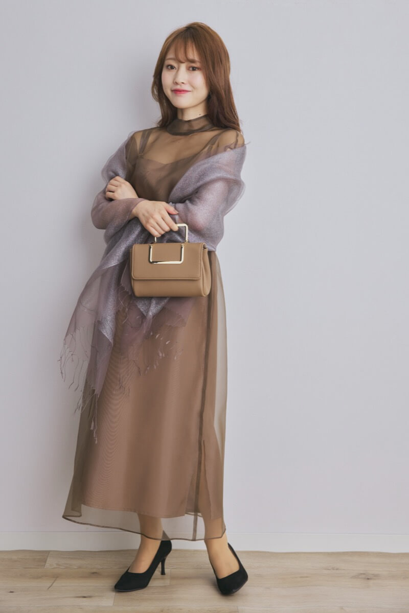 ブラウンのアシメインナーオーガンジードレス