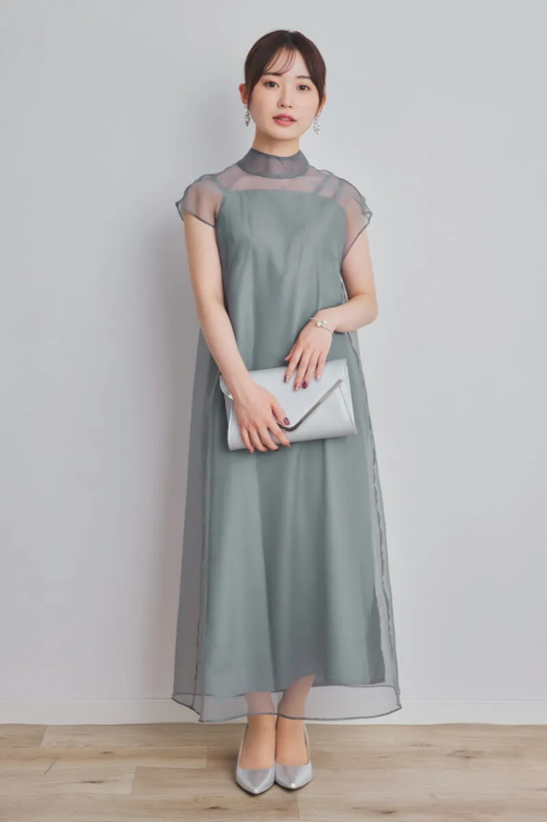 グレーのアシメインナーオーガンジードレス