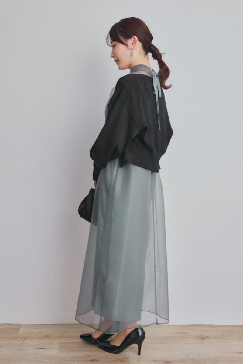 グレーのアシメインナーオーガンジードレス