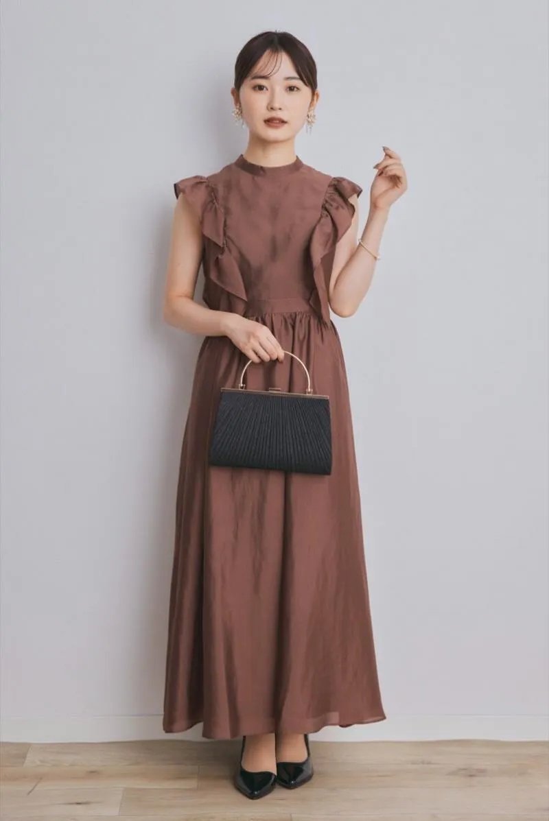 ブラウンのサイドフリルエアリードレス