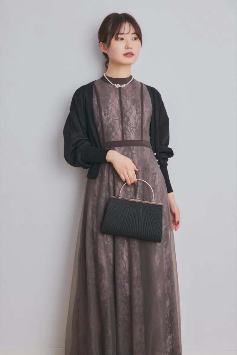 グレーのハイウエストチュールレースドレス