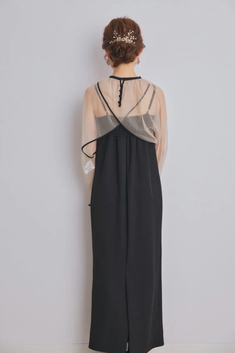 ブラックのチュールトップスレイヤードドレス