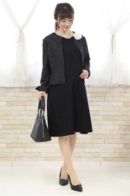 ネイビーの七分袖授乳口付フレアラインセレモニースーツセット