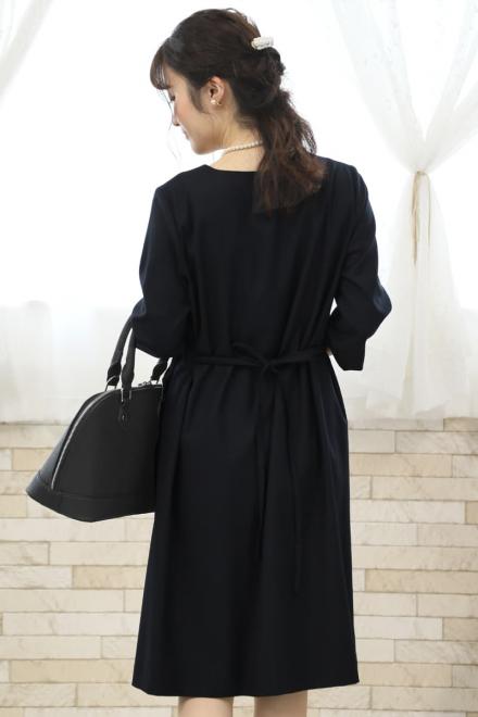 ネイビーの七分袖授乳口付フレアラインセレモニースーツセット