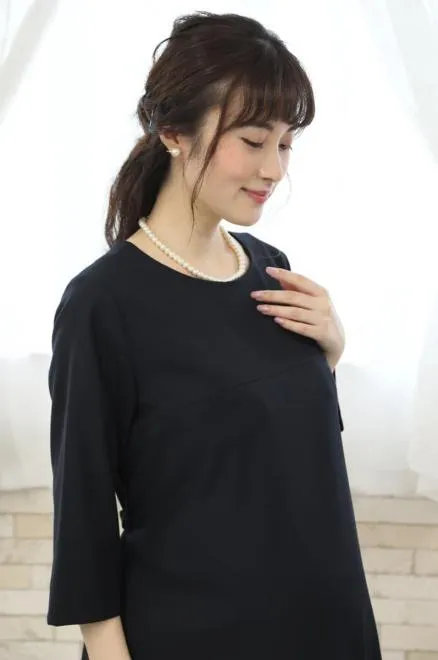 ネイビーの七分袖授乳口付フレアラインセレモニースーツセット