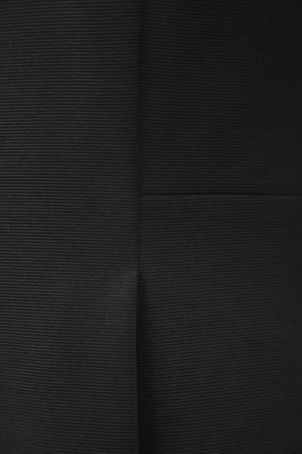 ネイビーのラウンドネックフレアスリーブセレモニースーツセット