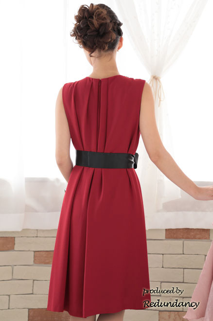 レッドのビジューネック2wayタックドレス
