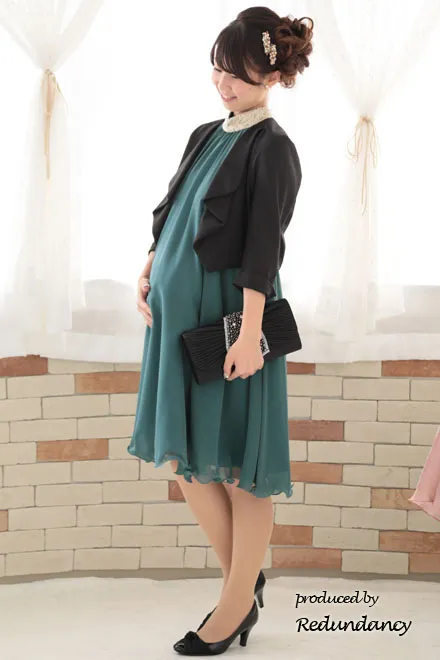 グリーン×ゴールドのハイネック刺繍アメリカンスリーブドレス