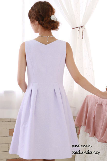 ラベンダーの花柄ジャガードタックフレアドレス