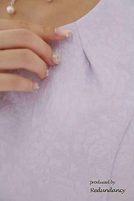 ラベンダーの花柄ジャガードタックフレアドレス