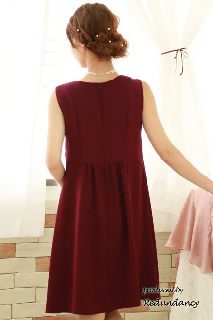 レッドのゆったりシンプルミニ丈ドレス