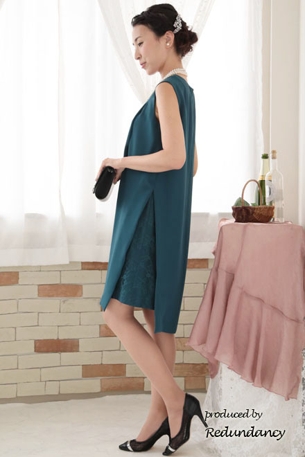 ブルーグリーンのレーススリットIラインドレス